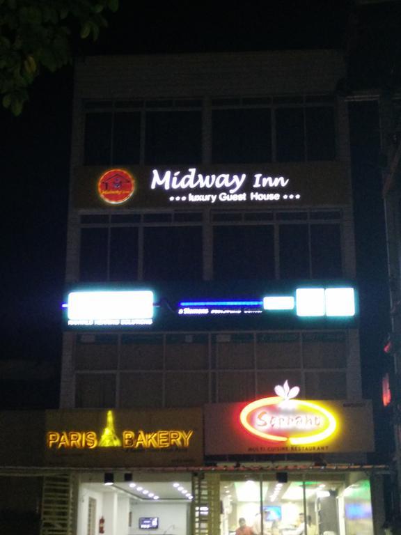 Midway Inn Bhubaneswar Eksteriør bilde
